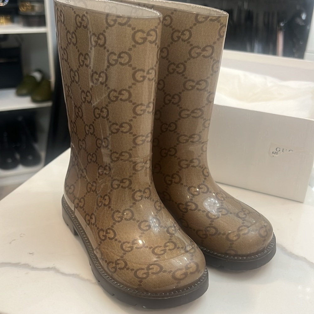 Gucci girls rain boots